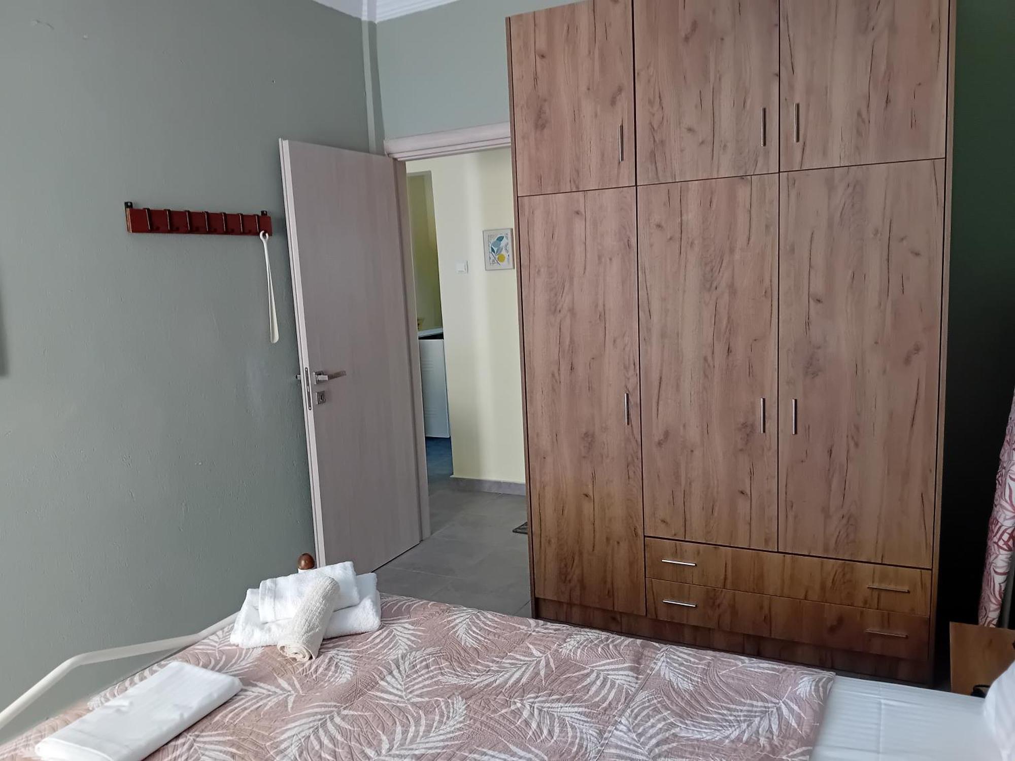 Sea Apartment Néa Péramos Bagian luar foto