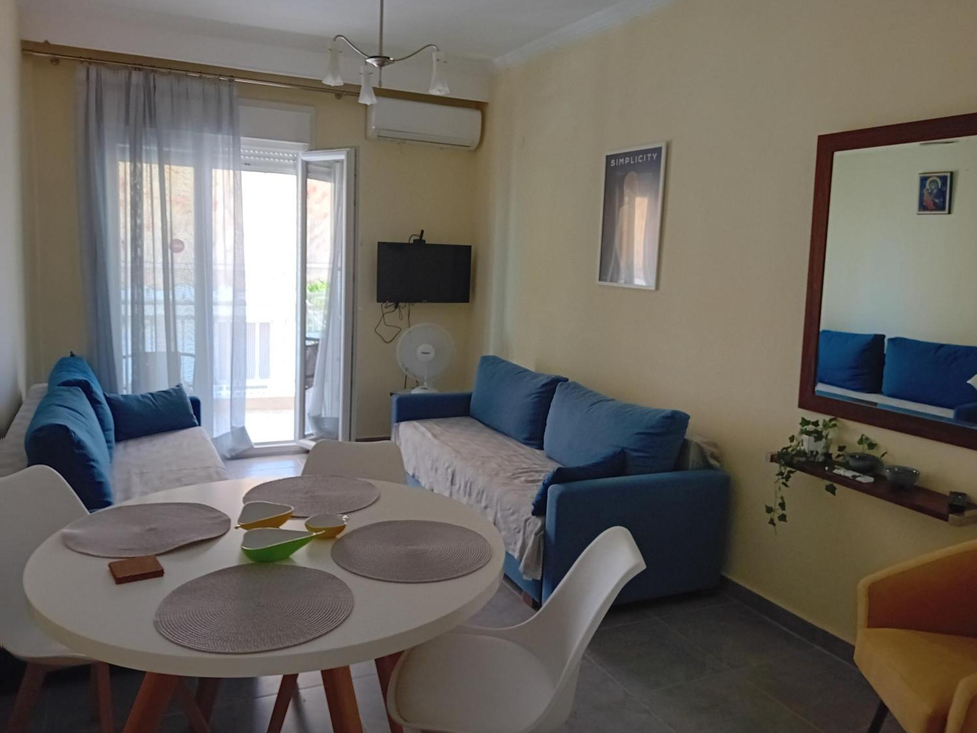 Sea Apartment Néa Péramos Bagian luar foto