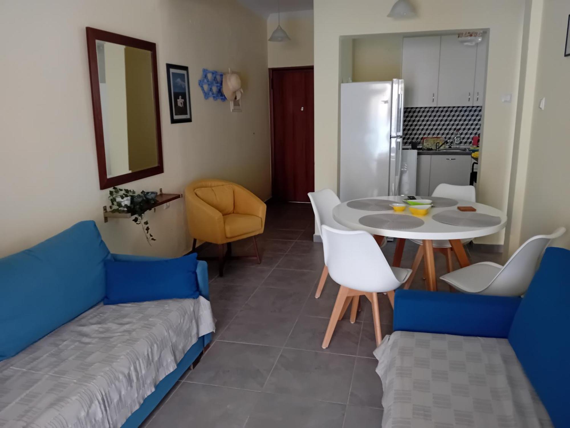 Sea Apartment Néa Péramos Bagian luar foto
